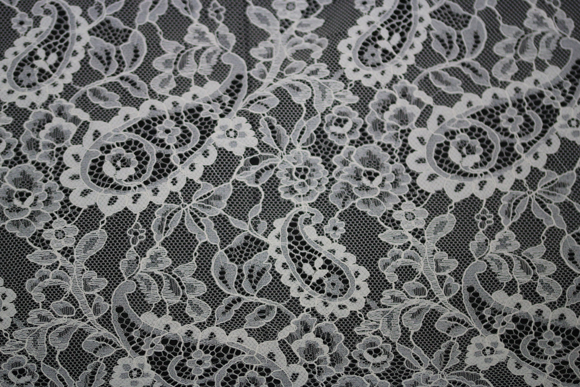 Tissu dentelle - motif fleuri - blanc - photo 5/5 | So Tissus