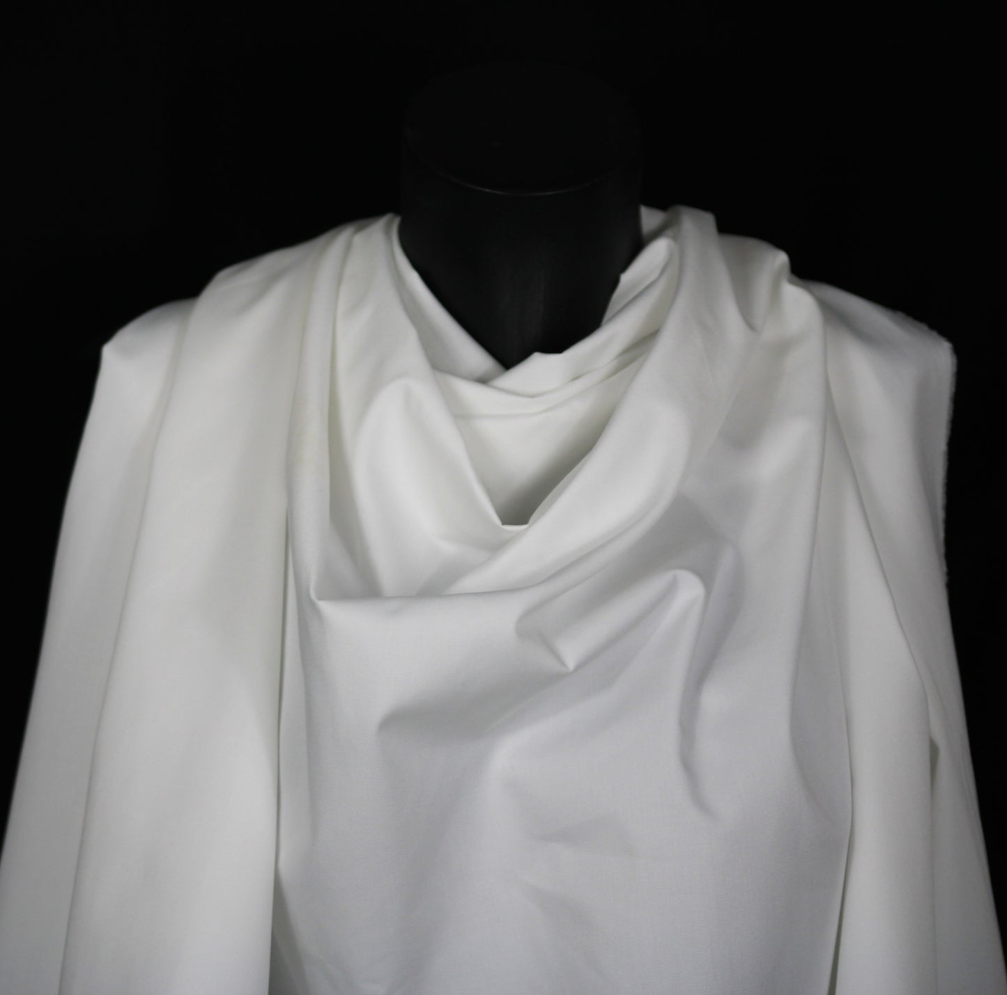 Tissu gabardine de coton prestige- blanc - photo 3/4 | So Tissus