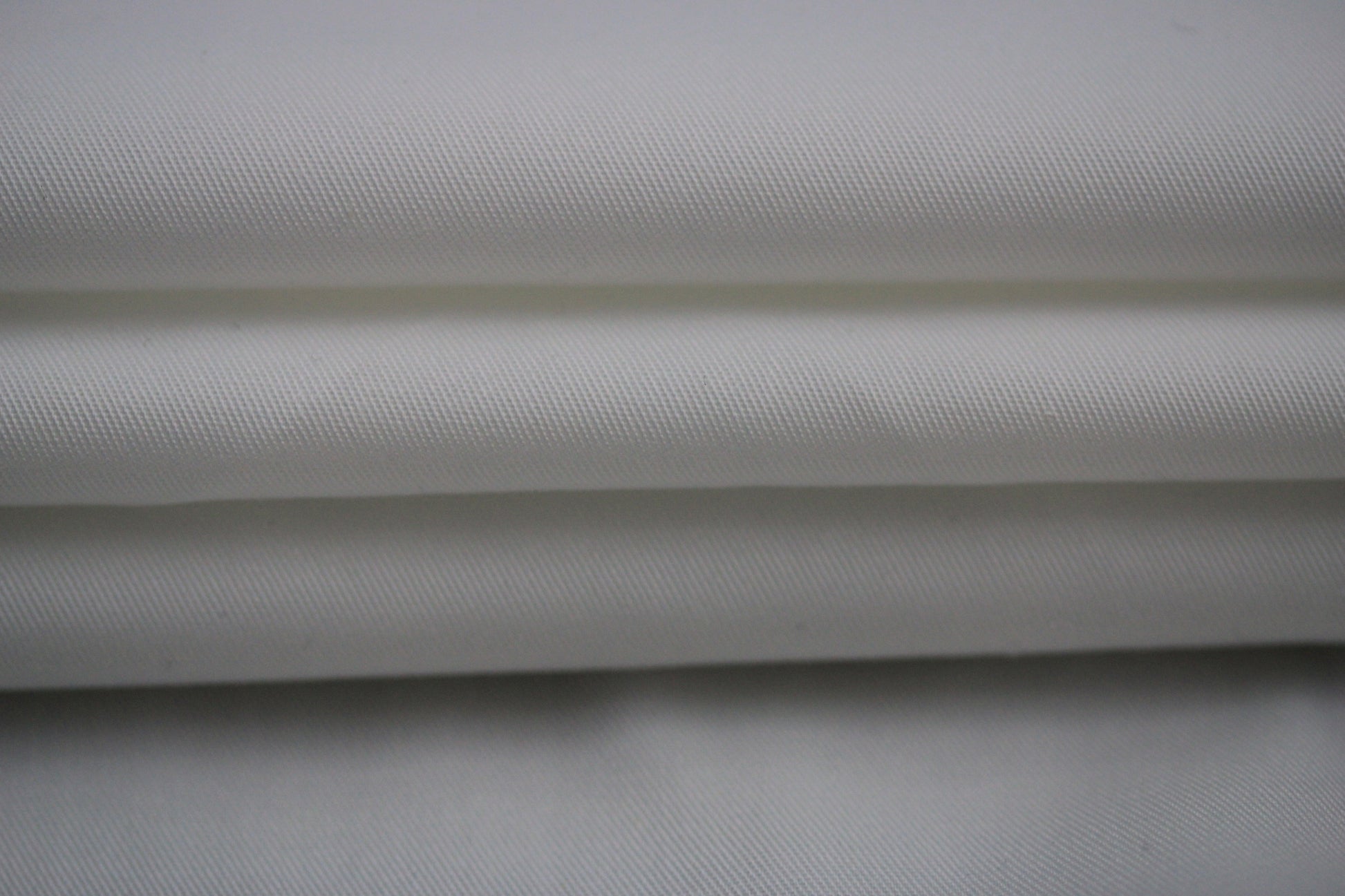 Tissu gabardine de coton prestige- blanc - photo 2/4 | So Tissus