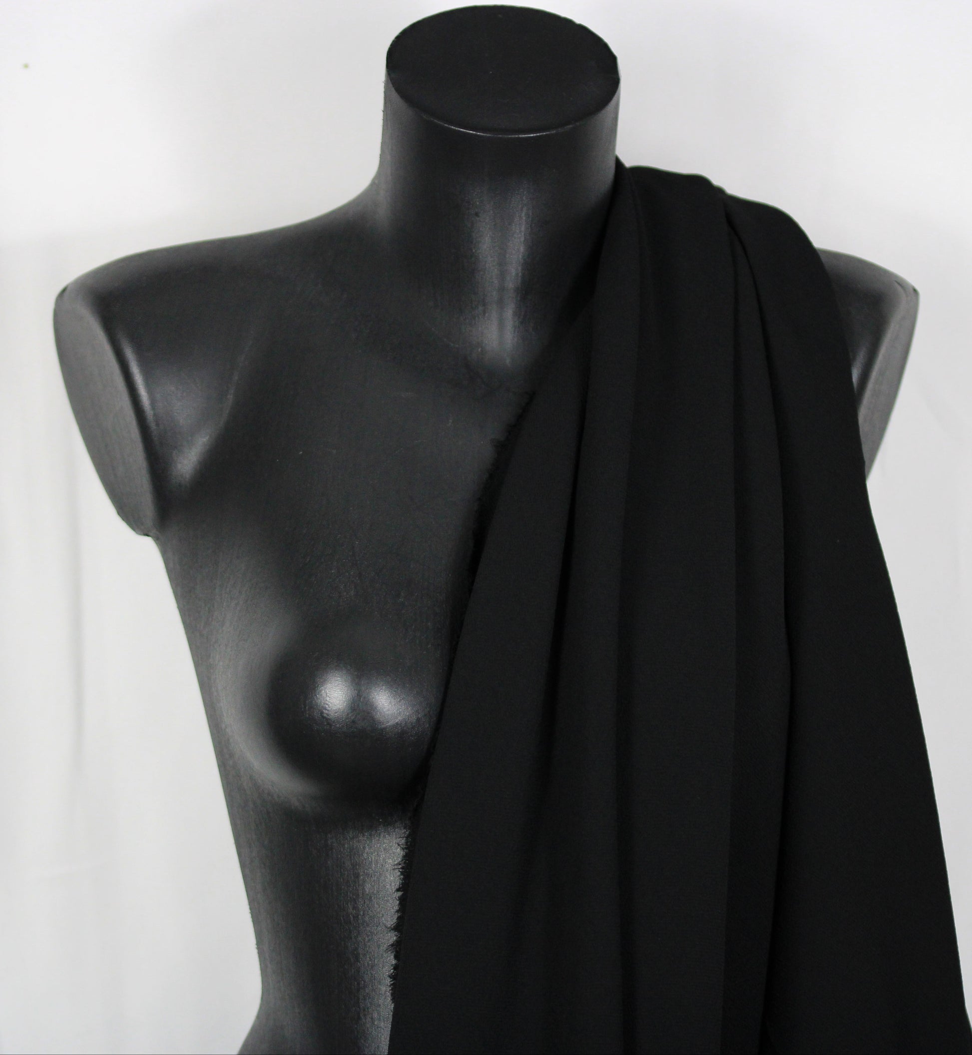 Tissu crêpe texturé - noir - photo 3/4 | So Tissus