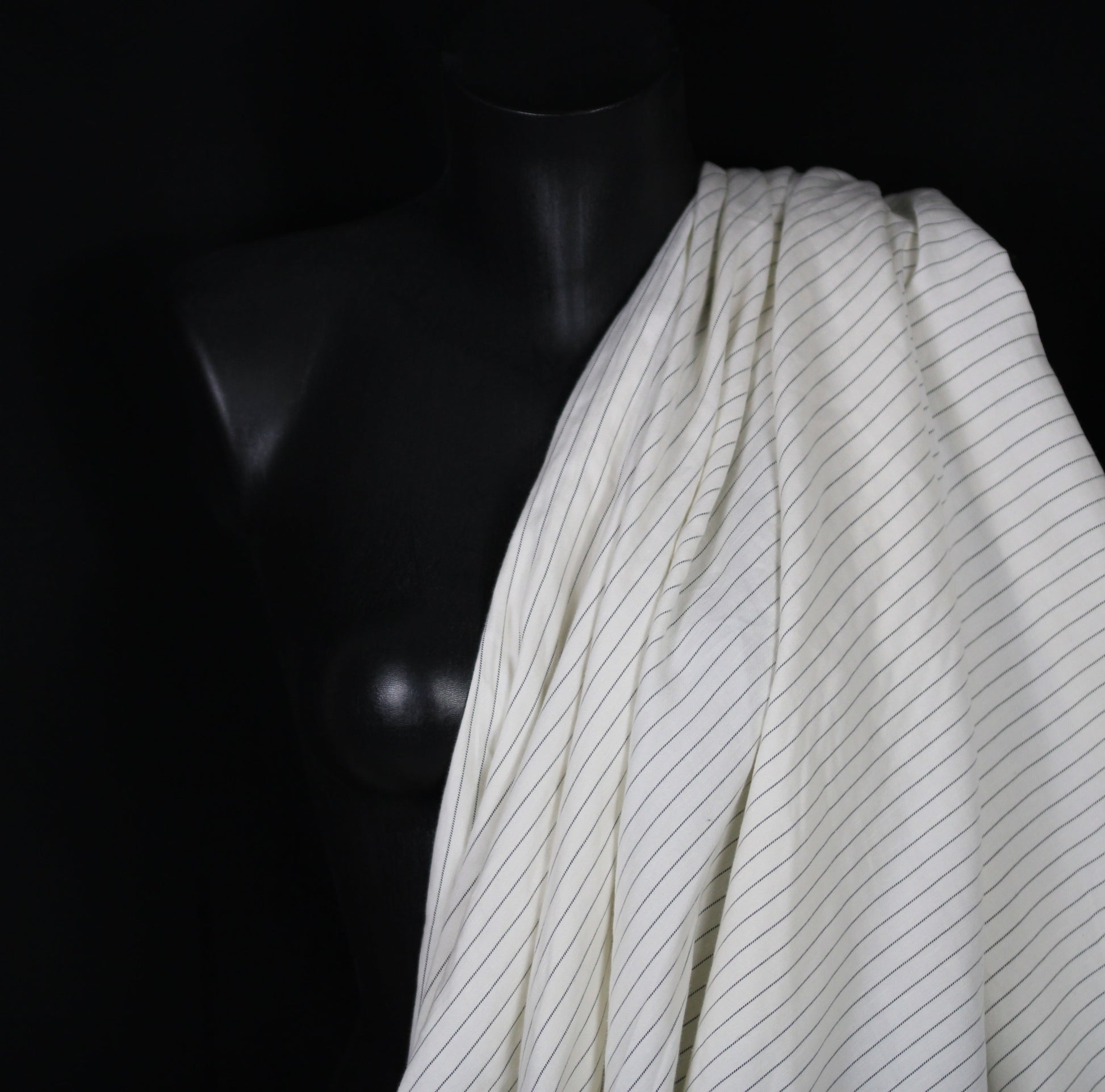 Tissu twill coton et lin -à rayures large - blanc et noir - photo 3/5 | So Tissus