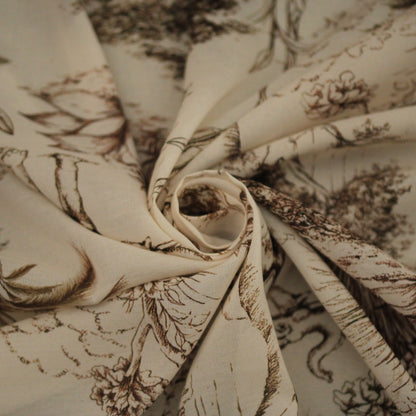 Tissu voile coton viscose - imprimé toile de jouy - écru et marron