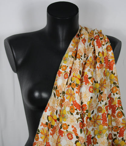 Tissu viscose - imprimé fleuri -  ton orangé
