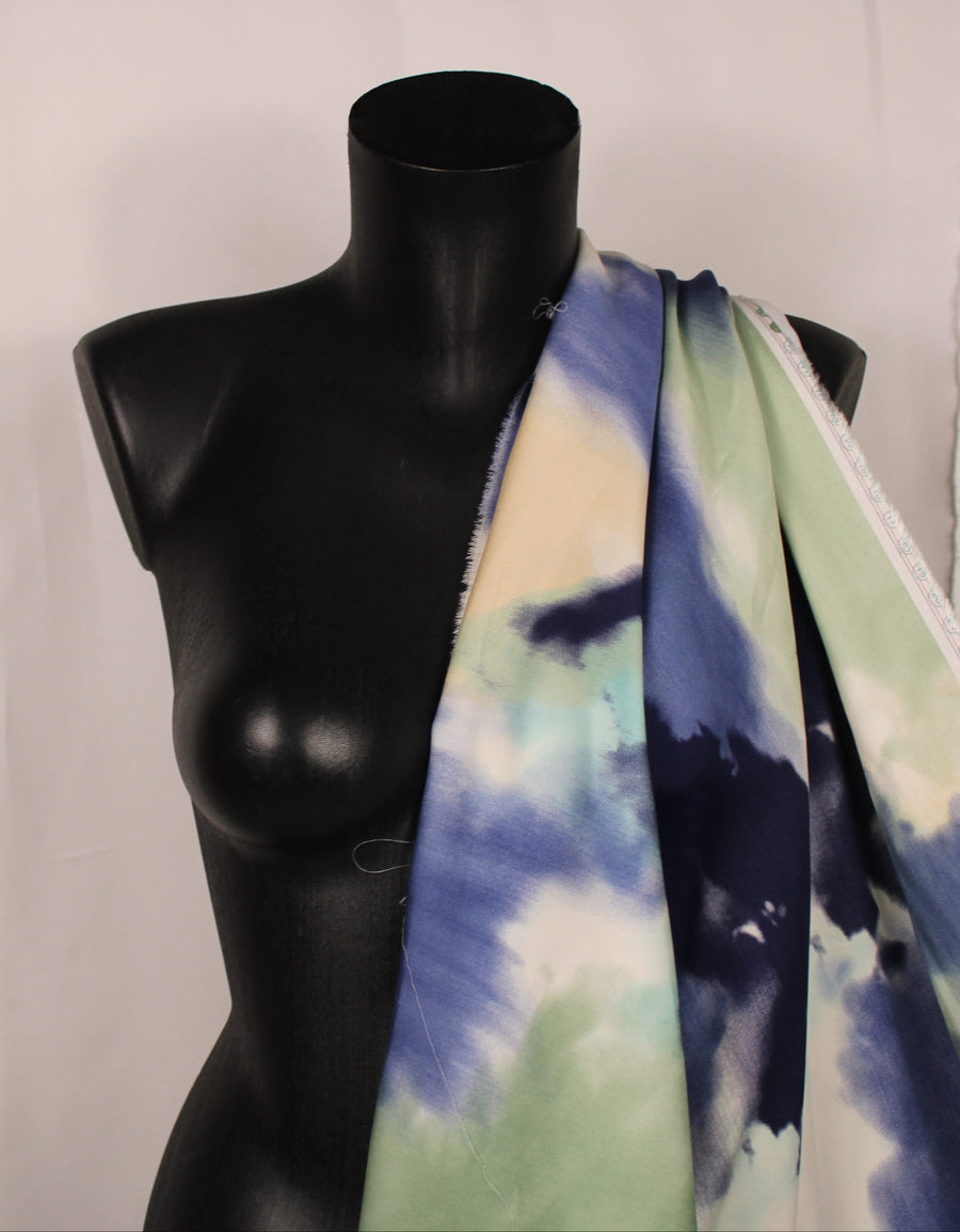 Tissu satin de viscose - imprimé tie and dye - ton vert et bleu