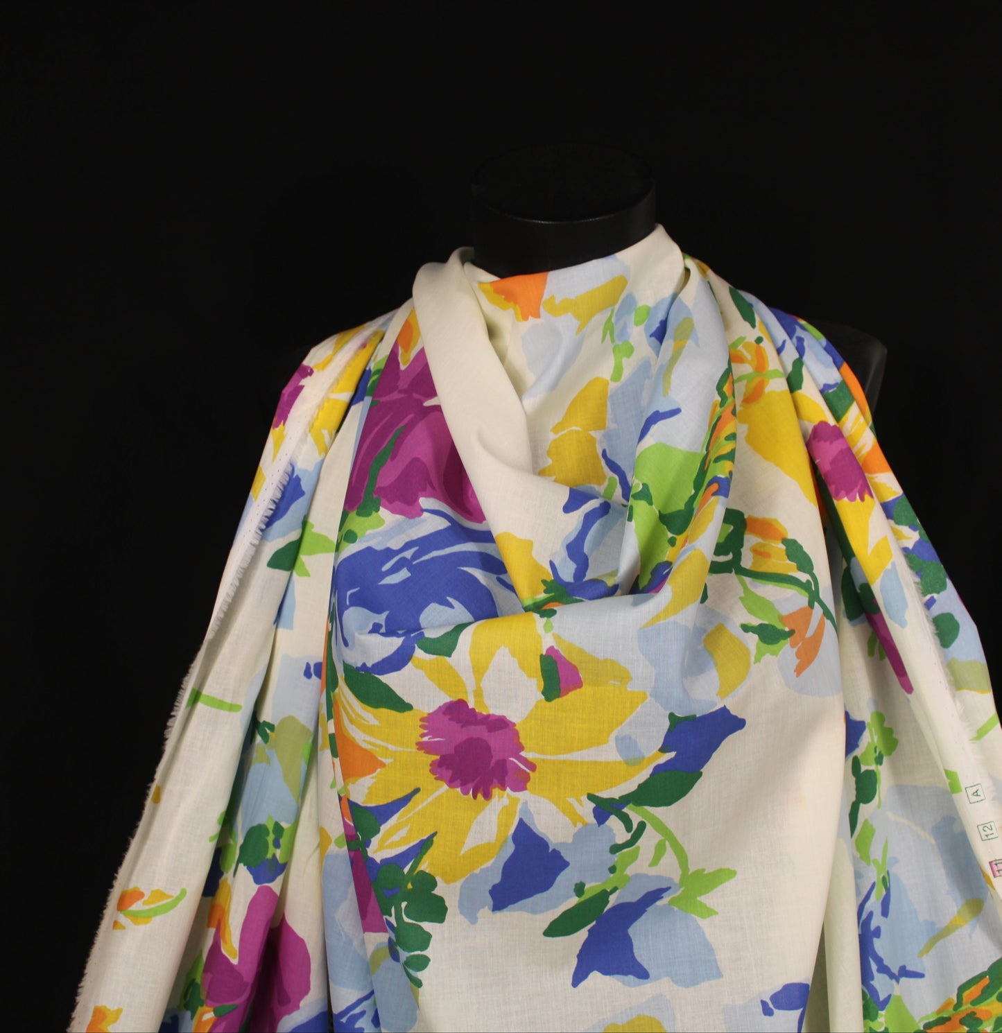 Tissu voile de coton - imprimé grandes fleurs - photo 4/4 | So Tissus