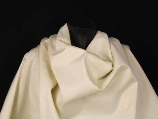 Tissu gabardine laine et cachemire - écru - photo 4/4 | So Tissus