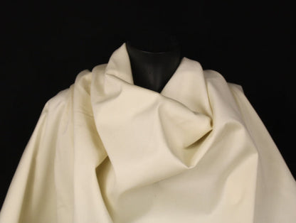 Tissu gabardine laine et cachemire - écru - photo 4/4 | So Tissus