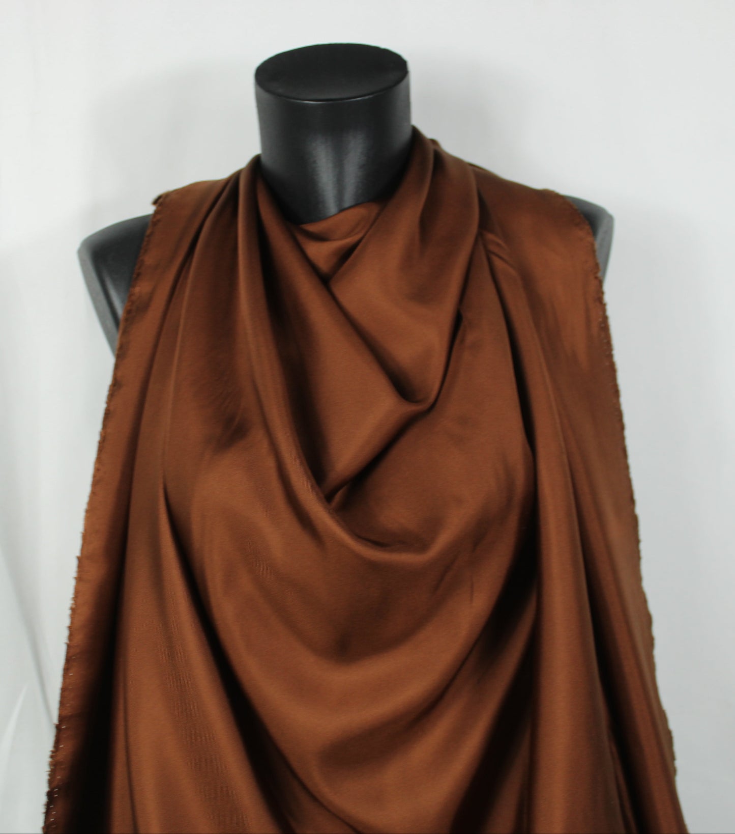 Tissu twill de soie - marron cuivré - photo 4/4 | So Tissus