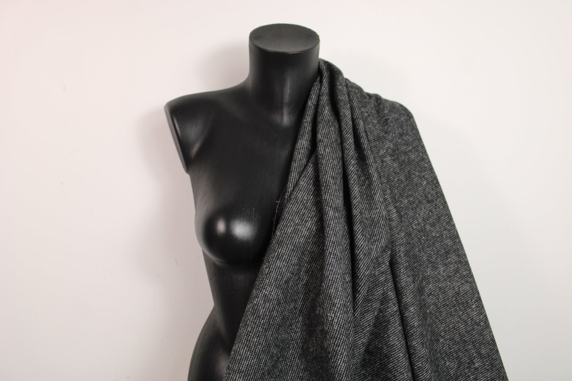 Tissu flanelle de laine et coton - gris anthracite - photo 4/4 | So Tissus