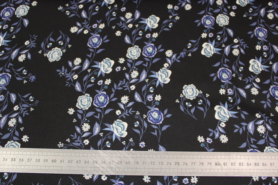 Tissu twill - imprimé fleuri - ton bleu marine