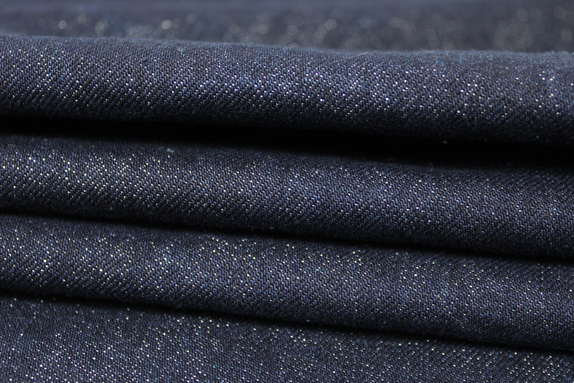Tissu denim - brut et argenté - photo 2/4 | So Tissus