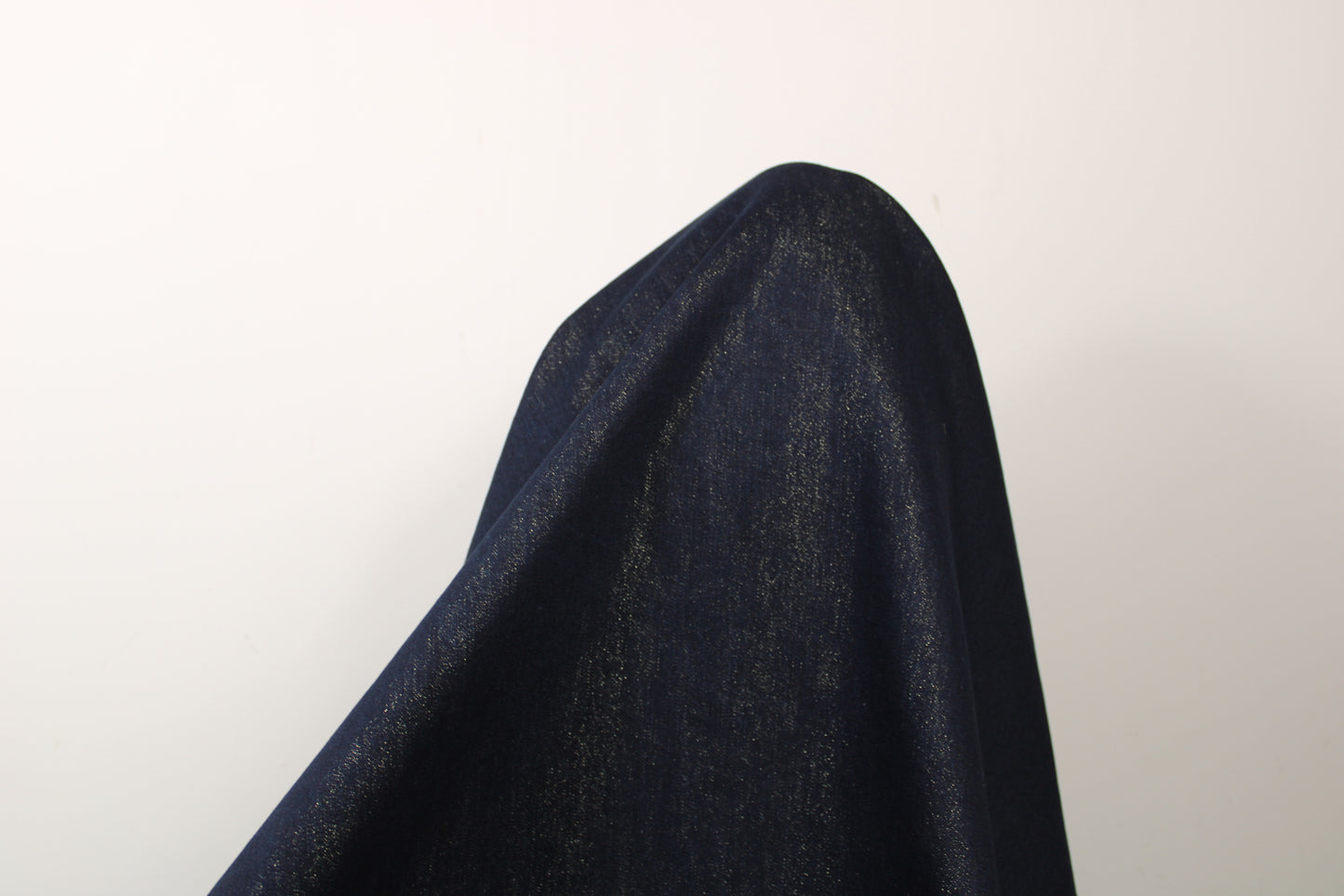 Tissu denim - brut et doré - photo 3/4 | So Tissus
