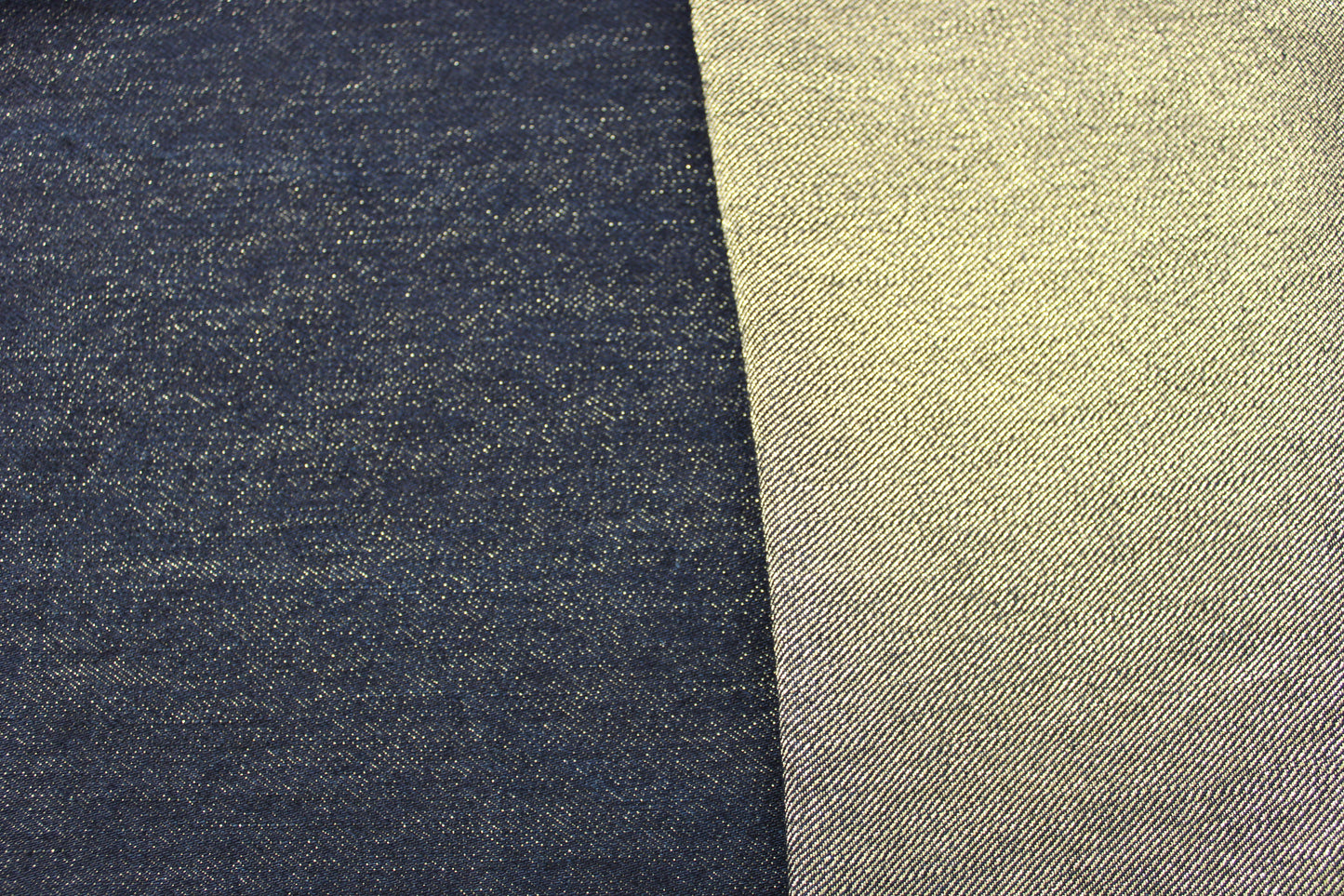 Tissu denim - brut et doré - photo 4/4 | So Tissus