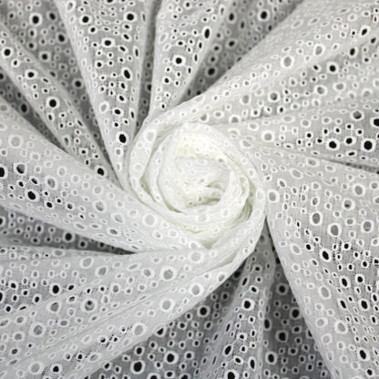 Tissu broderie anglaise - blanc - photo 1/4 | So Tissus