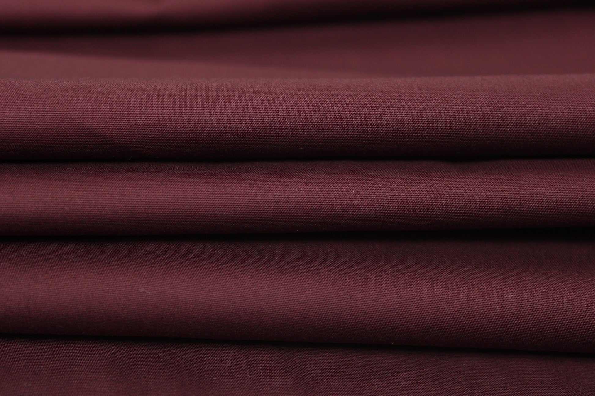 Tissu satin de coton - bordeaux - photo 2/3 | So Tissus