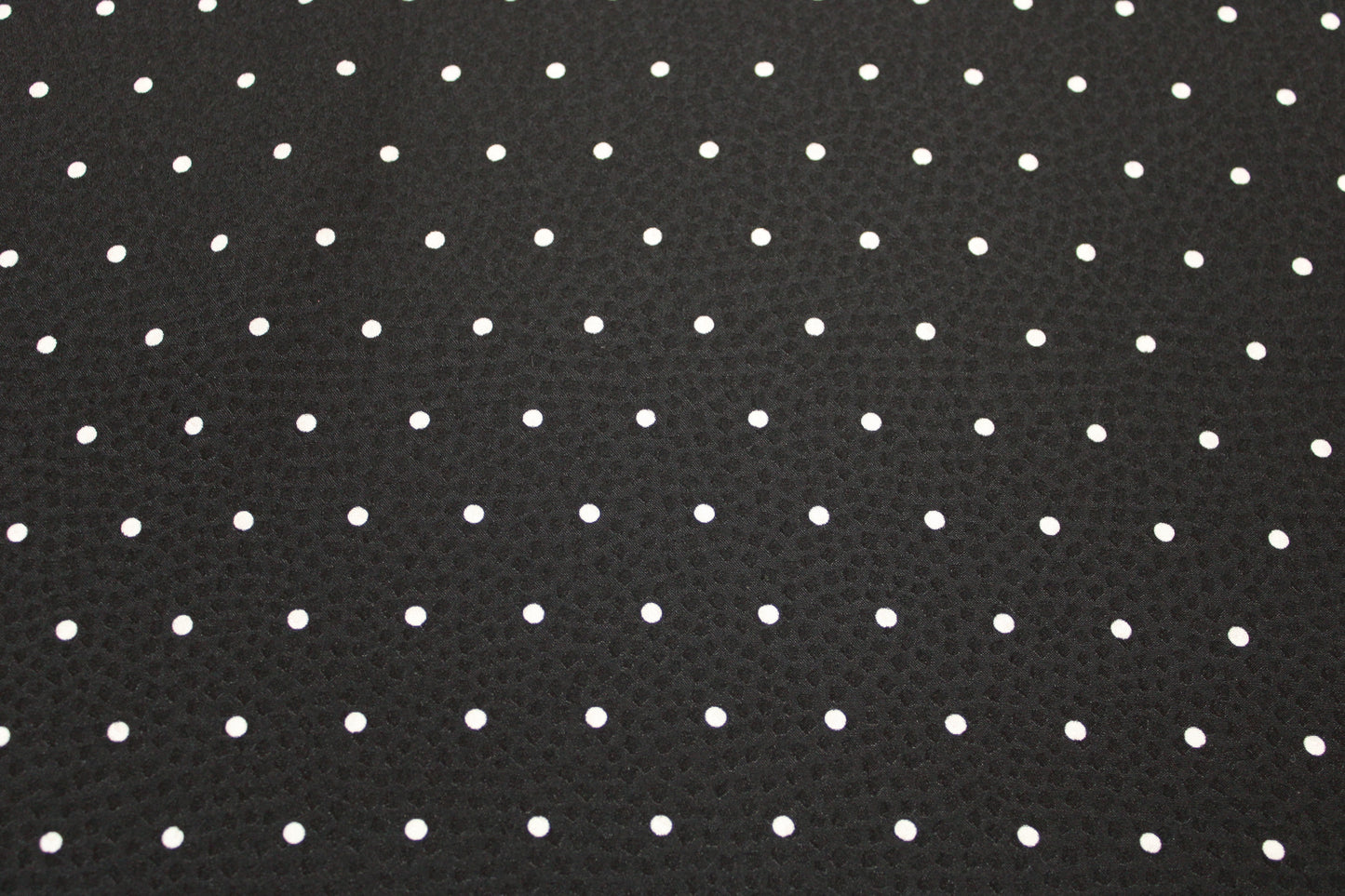 Tissu crêpe de soie - imprimé à pois - noir et blanc - photo 4/5 | So Tissus