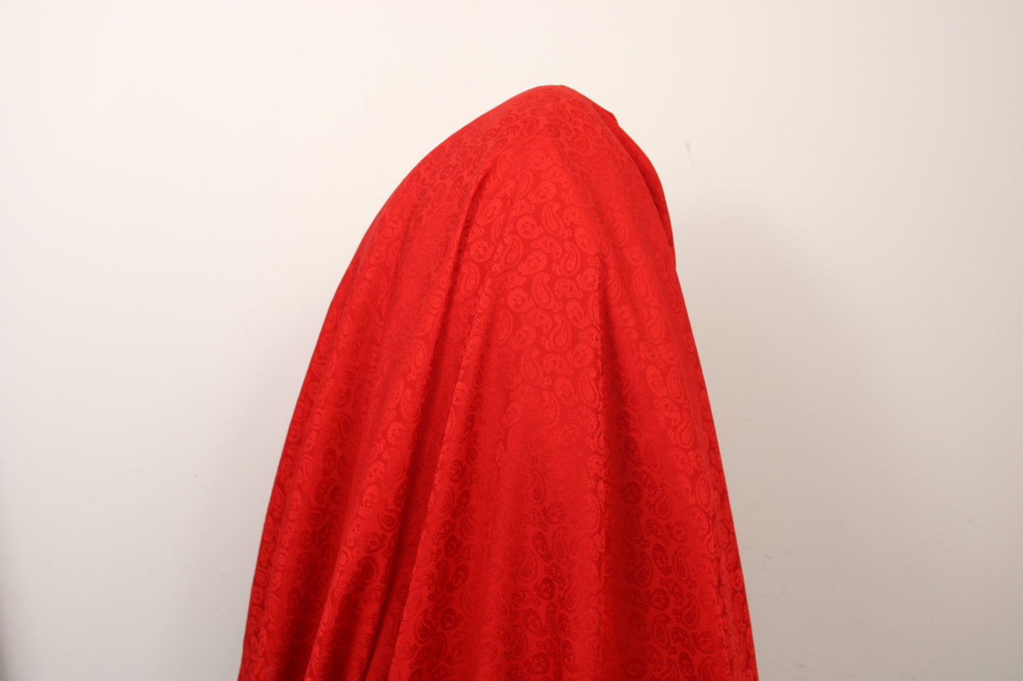 Tissu crêpe de soie - motif cachemire - rouge orangé - photo 3/4 | So Tissus