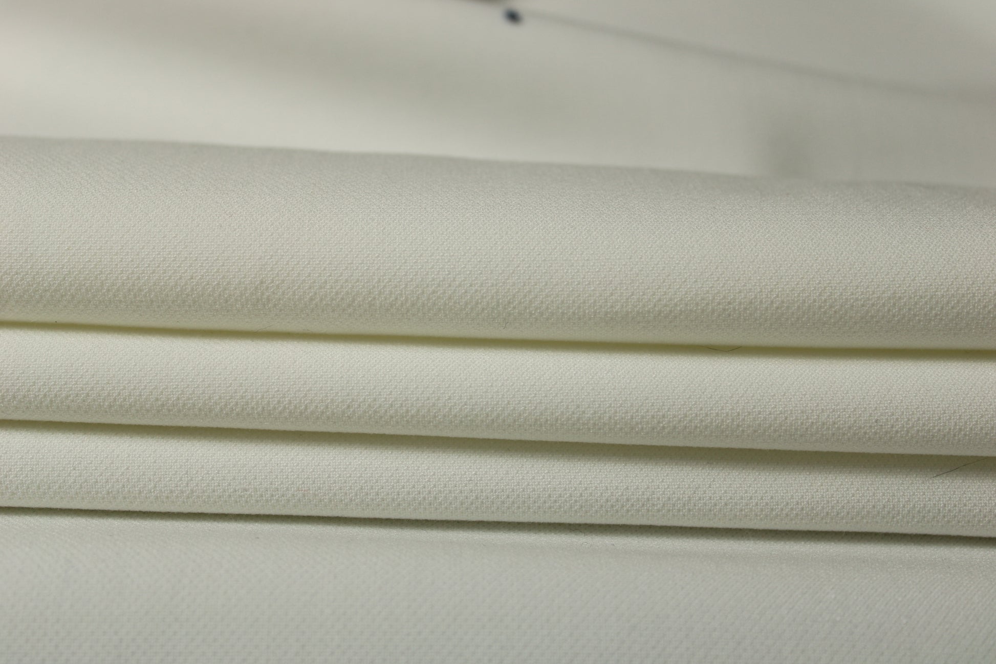 Tissu double crêpe stretch - blanc - photo 2/3 | So Tissus