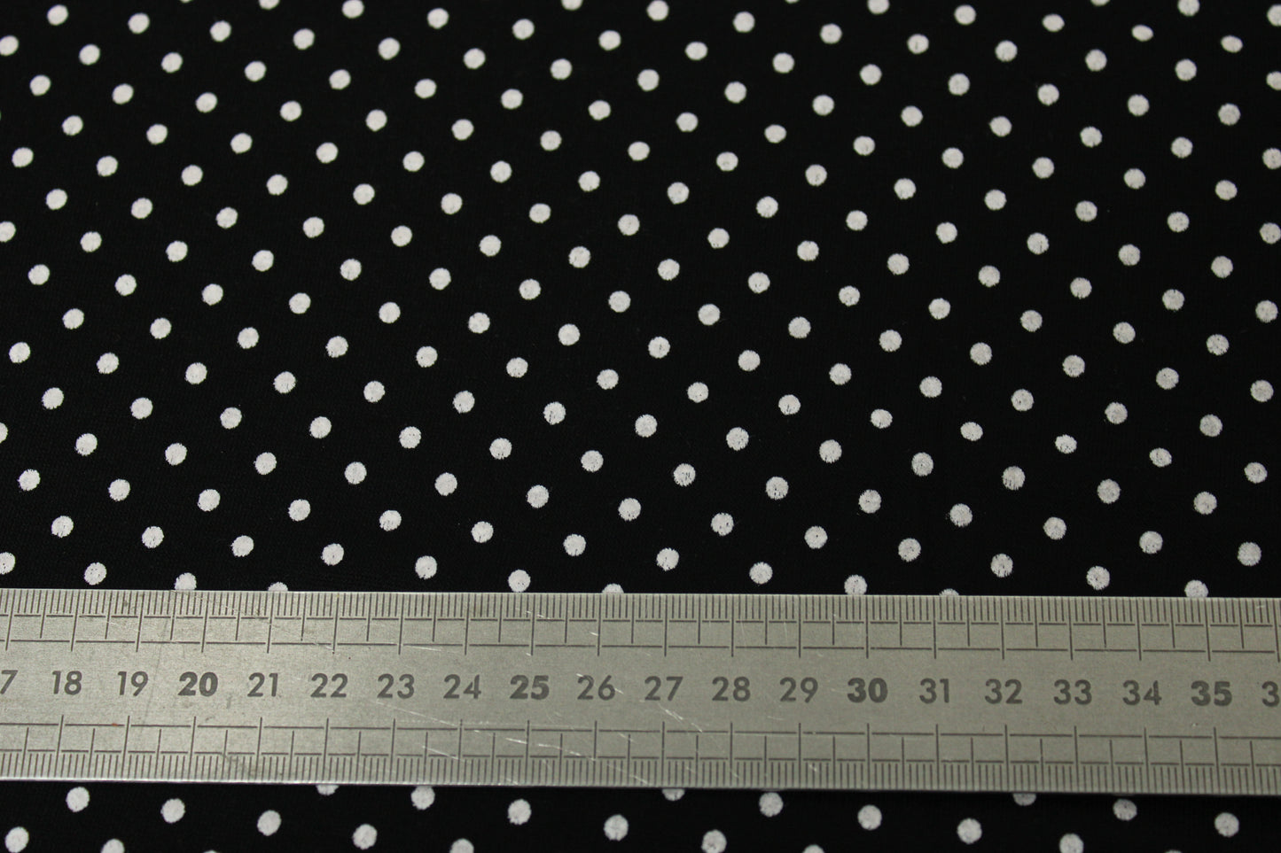 Tissu jersey coton - à pois - noir et blanc - photo 5/5 | So Tissus