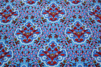 Tissu crêpe viscose - imprimé fleuri - ton bleu - photo 4/5 | So Tissus