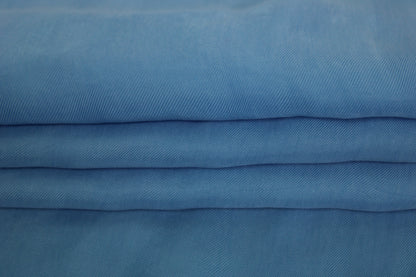 Tissu twill viscose - bleu ciel - photo 2/3 | So Tissus