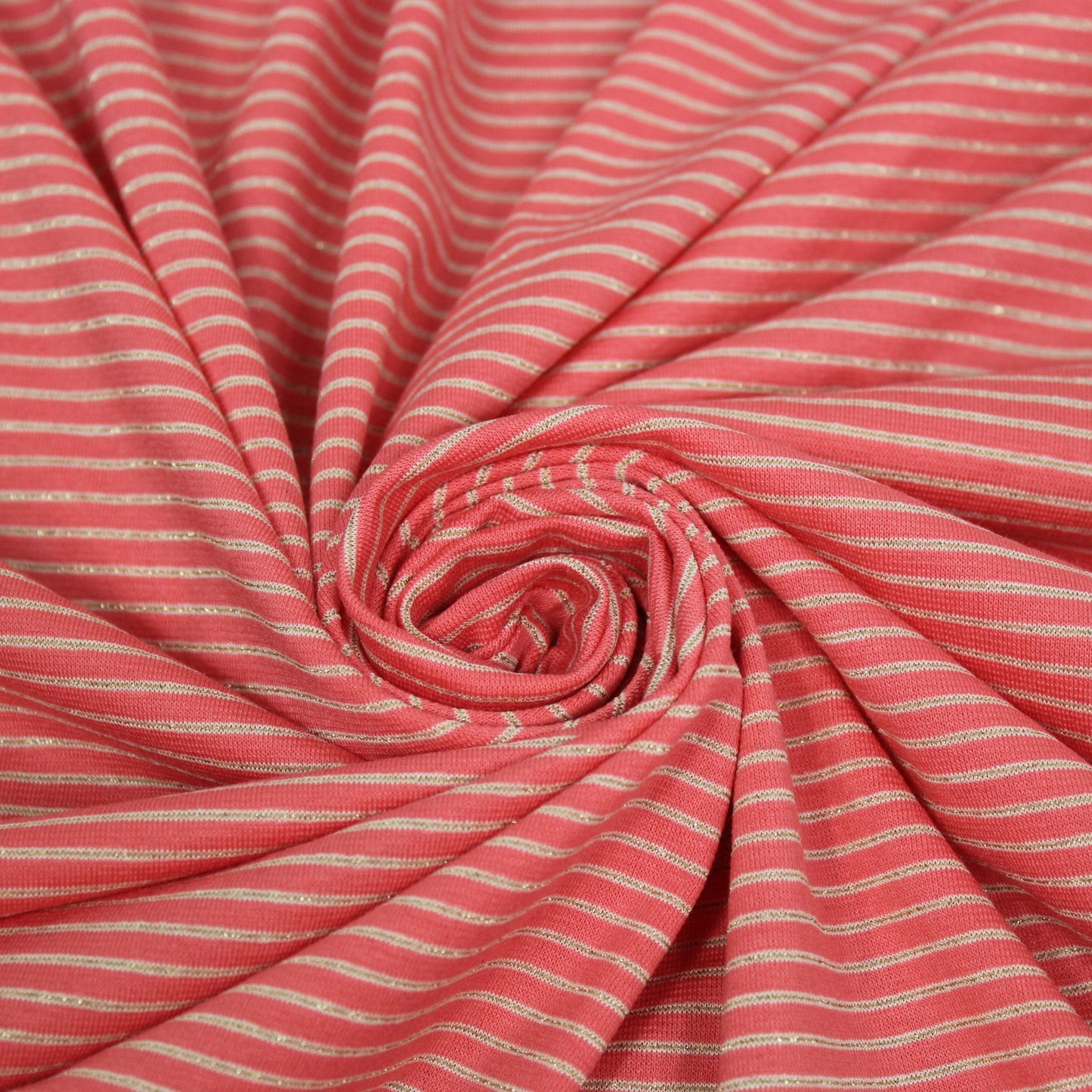 Tissu maille jersey viscose - à rayures - corail, beige et doré - photo 1/4 | So Tissus