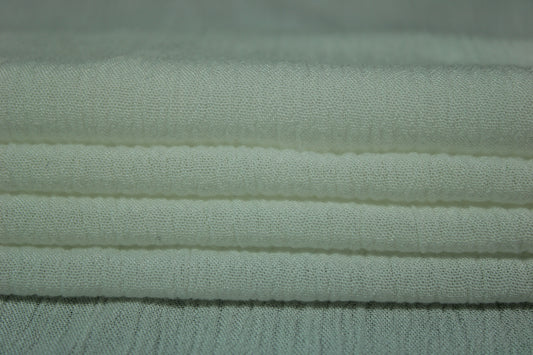 Tissu crêpon viscose - blanc - photo 2/3 | So Tissus