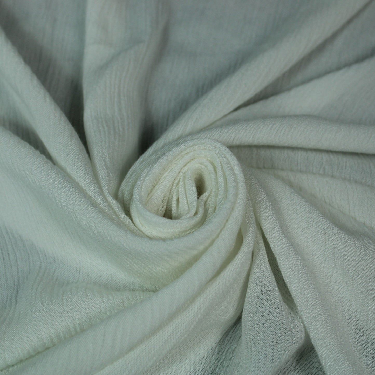 Tissu crêpon viscose - blanc - photo 1/3 | So Tissus