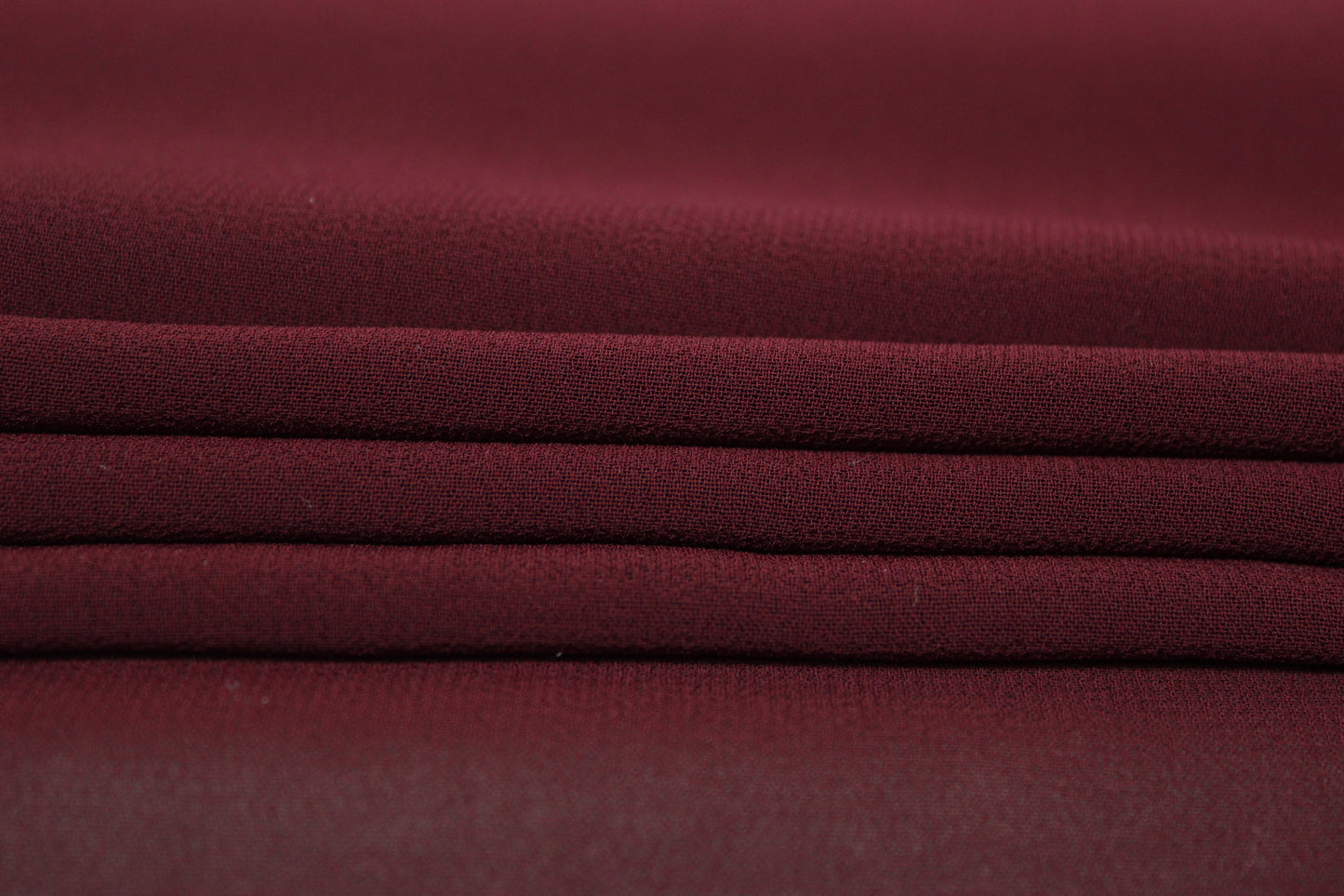 Tissu crêpe georgette  - bordeaux - photo 2/4 | So Tissus