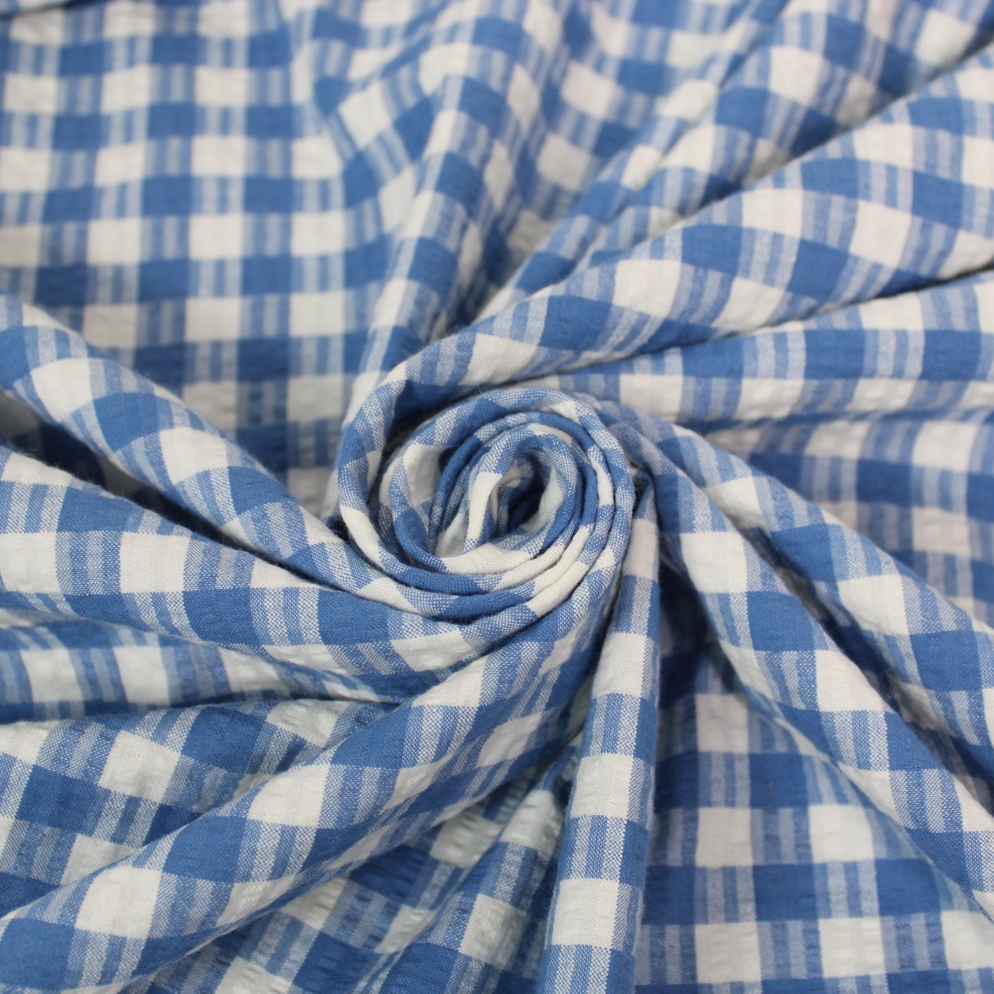 Tissu crêpon de coton - à carreaux - bleu et blanc - photo 1/4 | So Tissus