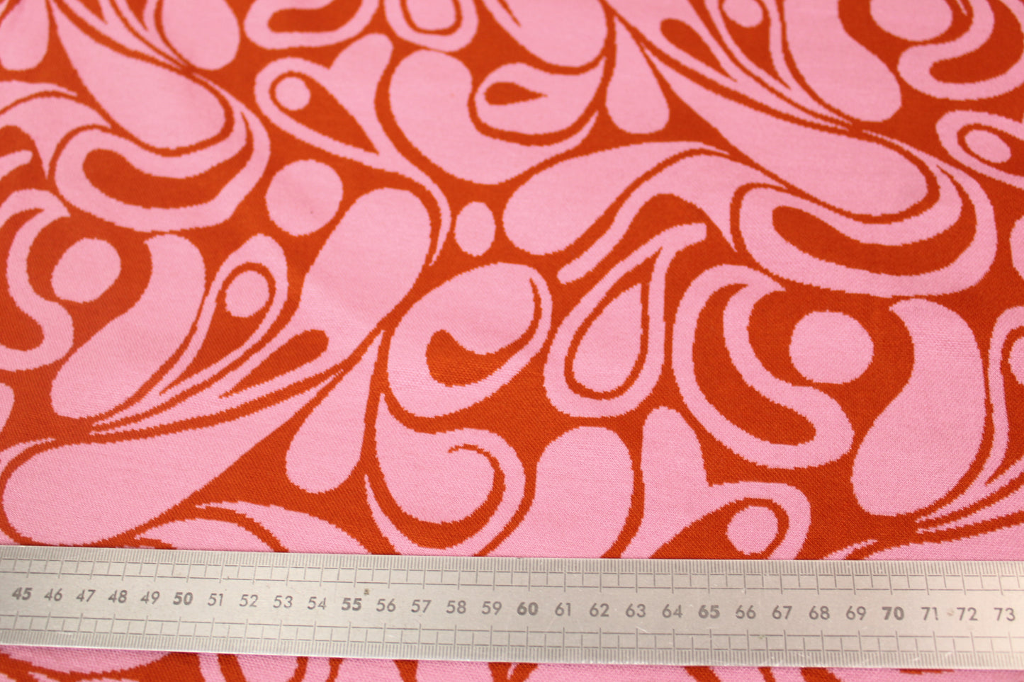 Tissu maille - imprimé rosace - rose et orange - photo 3/4 | So Tissus
