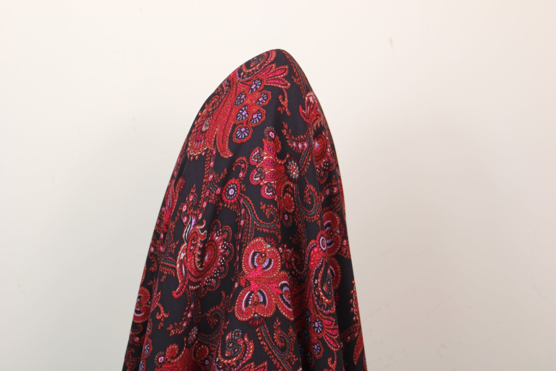 Tissu crêpe - imprimé cachemire - photo 4/4 | So Tissus