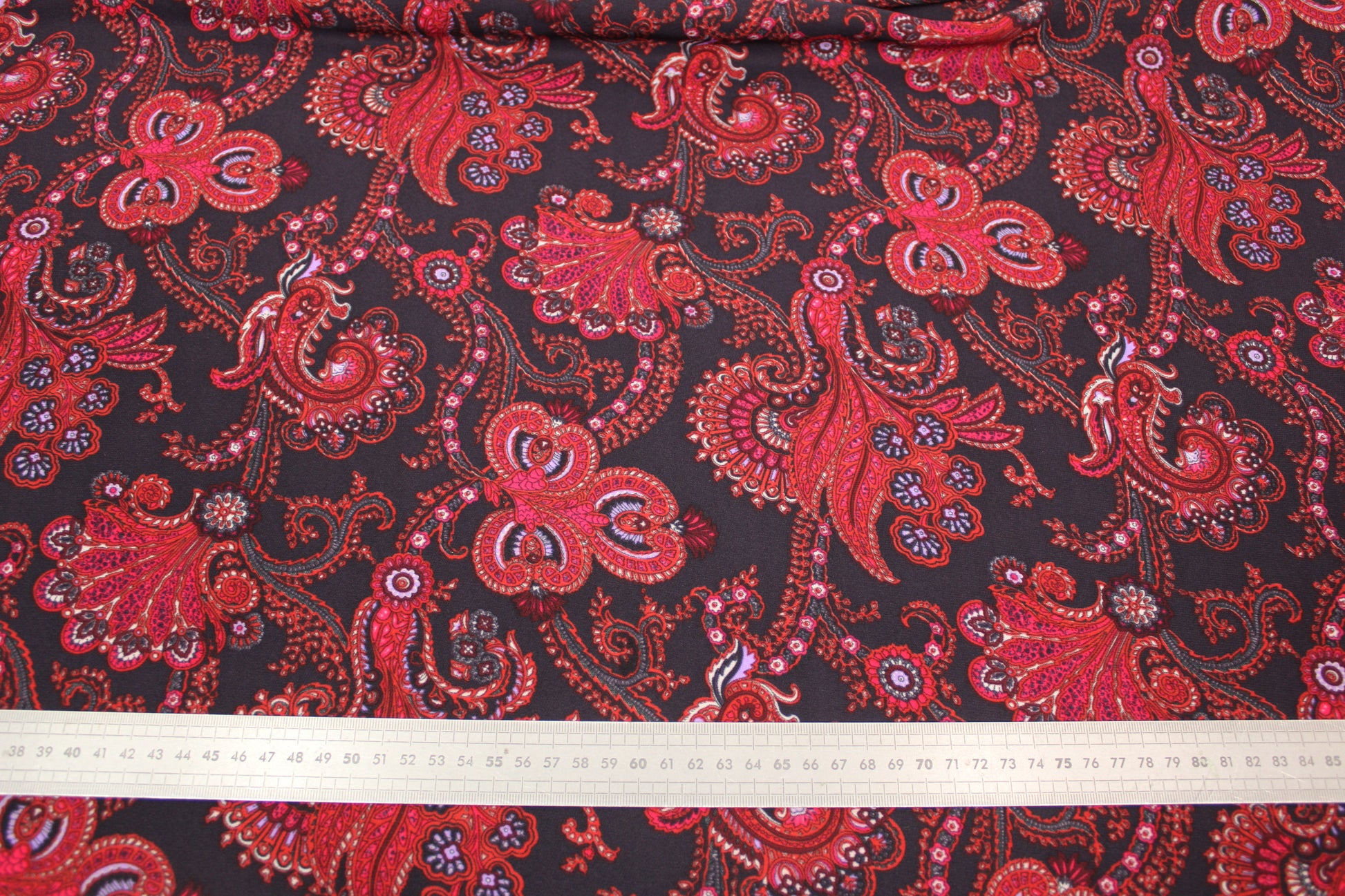 Tissu crêpe - imprimé cachemire - photo 3/4 | So Tissus