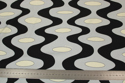 Tissu viscose - imprimé géométrique - ton gris bleu - photo 4/4 | So Tissus
