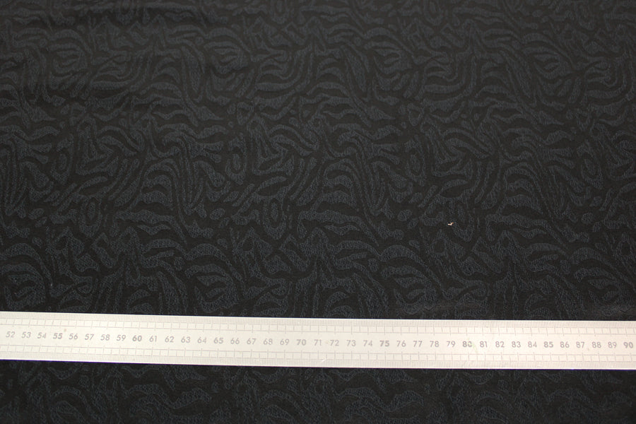 Tissu coton et soie - motif zébré - noir – So Tissus