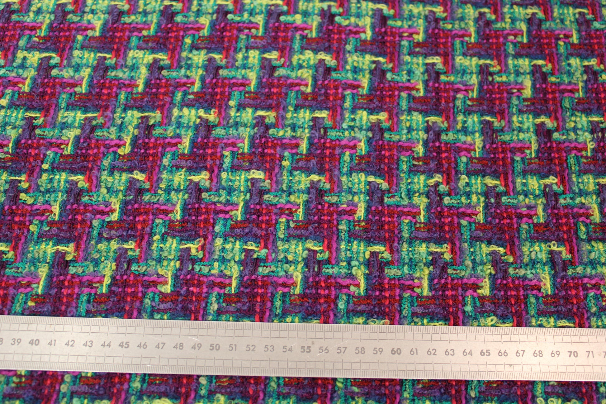 Tissu tweed de laine - ton bleu nuit rose et vert - photo 4/4 | So Tissus
