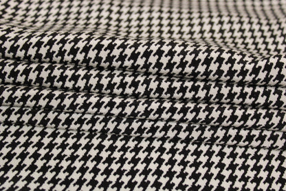 Tissu crêpe de chine 100% soie - imprimé pied de poule  - noir et blanc - photo 2/4 | So Tissus