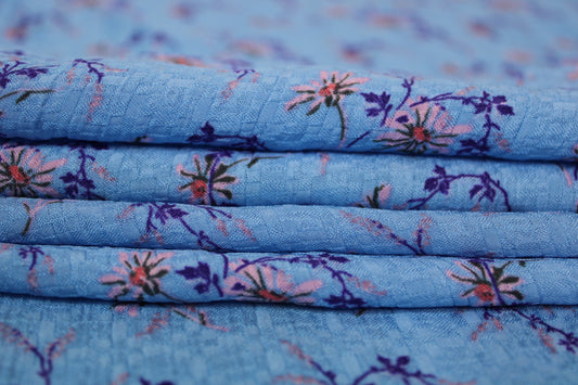 Tissu crêpe  gaufré - imprimé fleuri - ton bleu ciel - photo 2/4 | So Tissus
