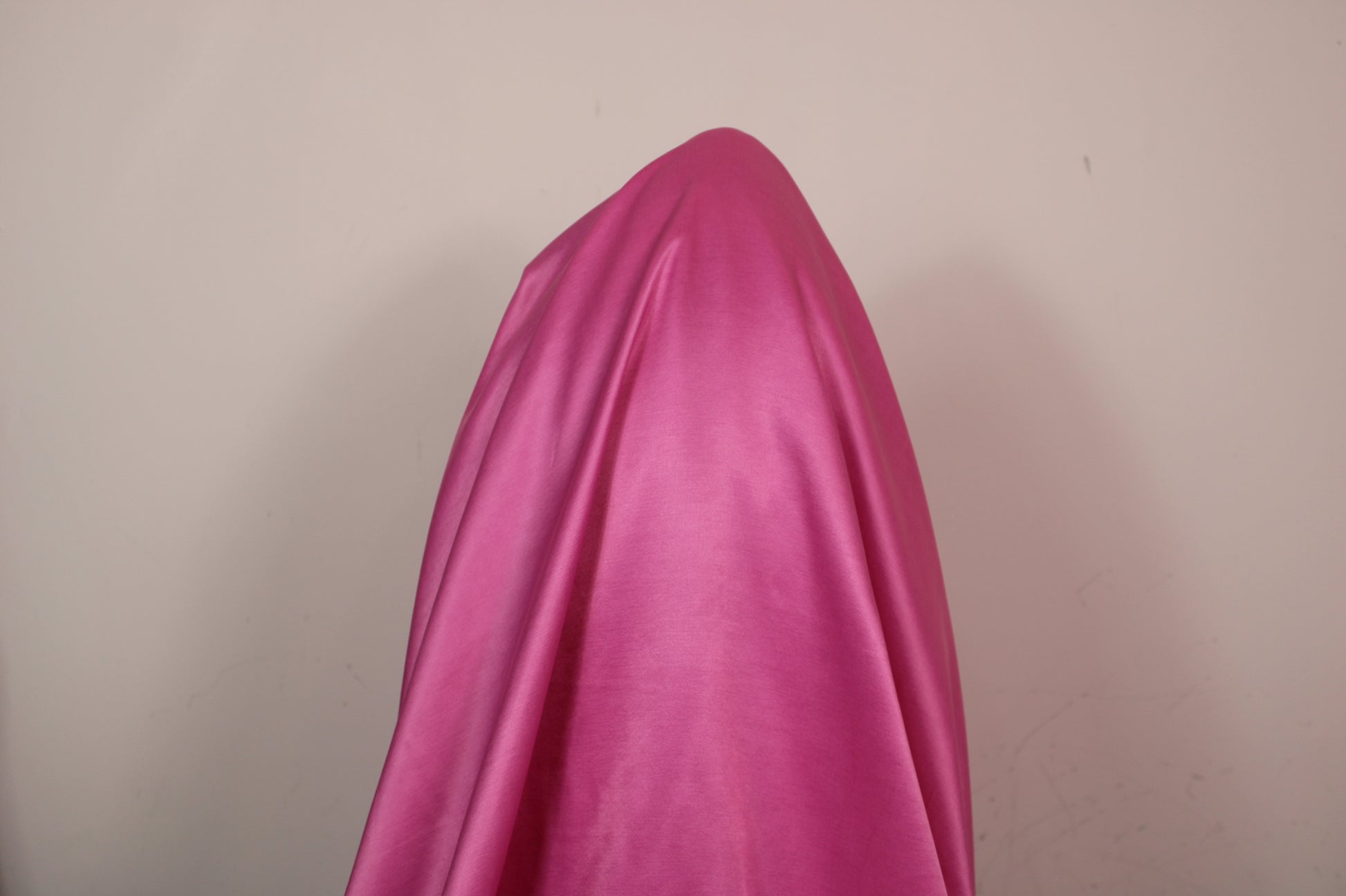 Tissu satin de viscose - rose - photo 3/3 | So Tissus