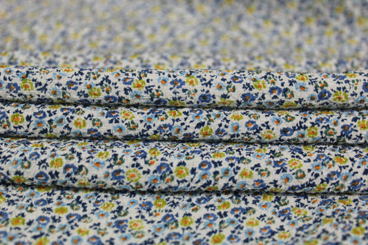 Tissu crêpon de soie - petite fleurs bleues et vertes - photo 2/4 | So Tissus