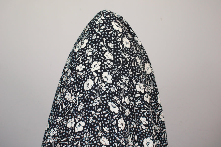 Tissu crêpe viscose - imprimé fleuri - noir et blanc