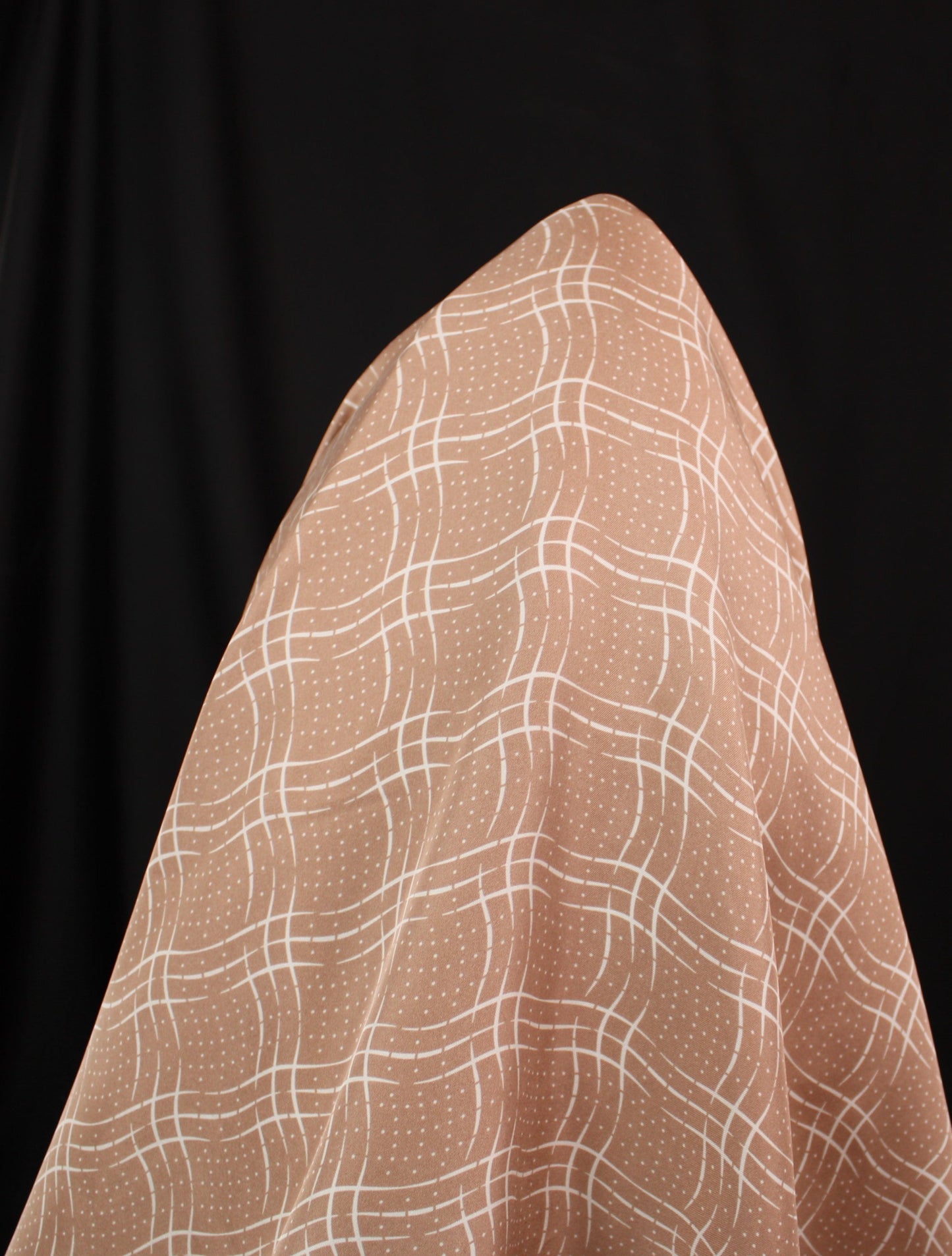Tissu twill de soie - imprimé à carreaux - nude et blanc - photo 3/4 | So Tissus