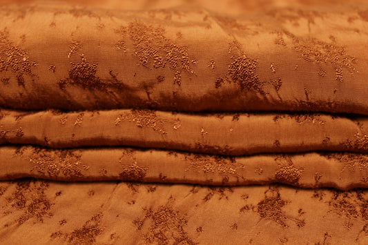 Tissu viscose - motif brodé - terracotta - photo 2/4 | So Tissus