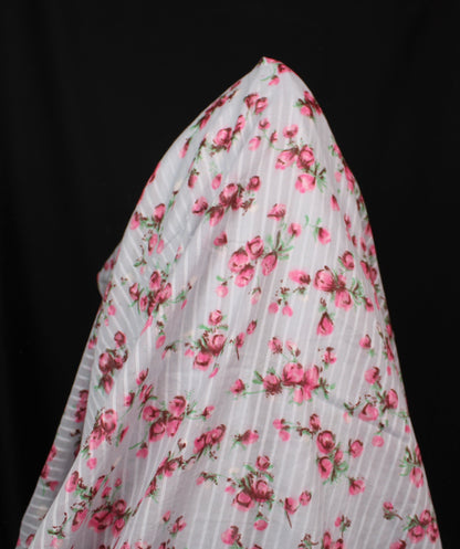 Tissu voile de coton - imprimé fleurs roses - ton bleu ciel - photo 3/4 | So Tissus