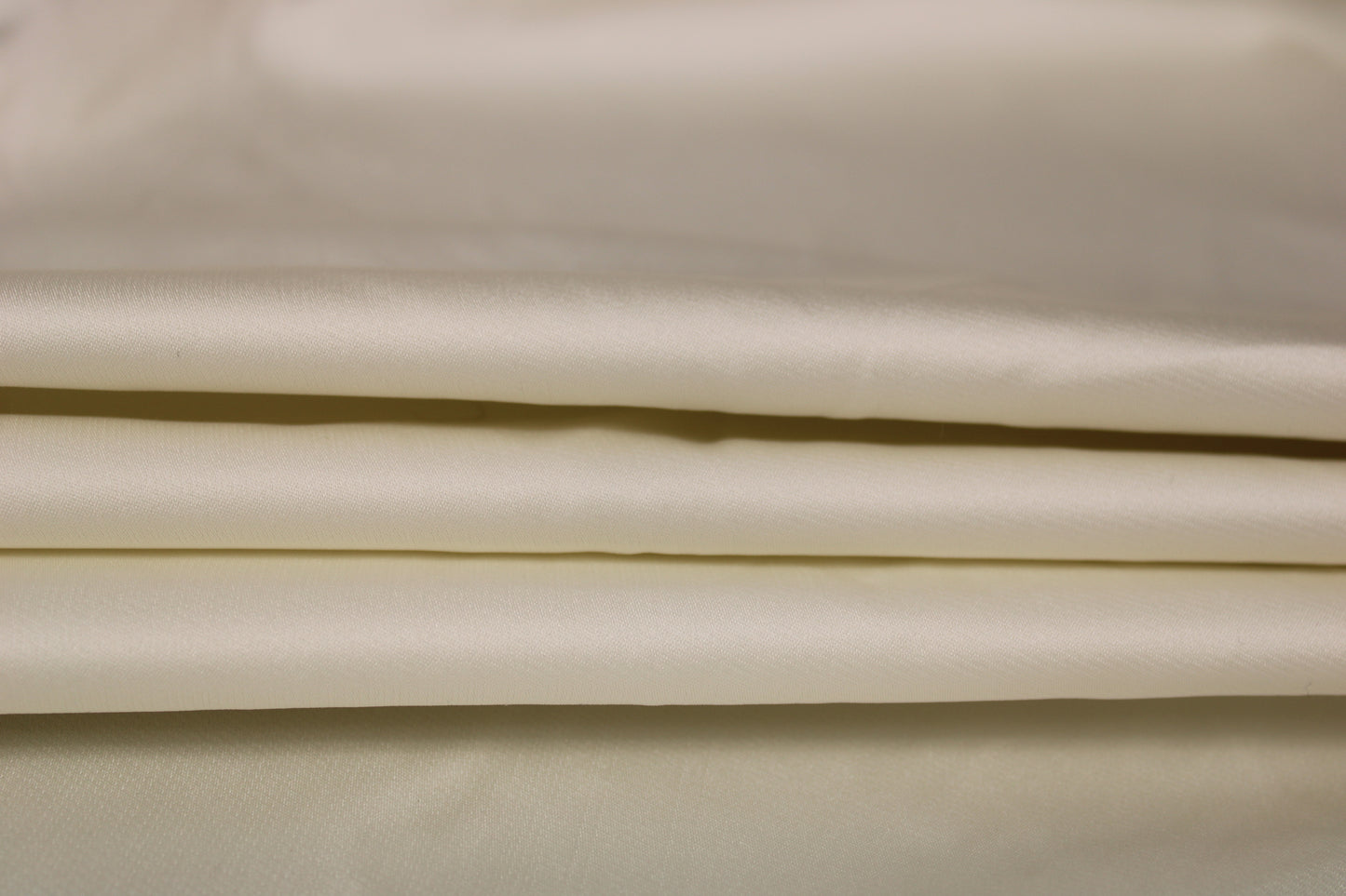 Tissu satin duchesse - ivoire - photo 2/4 | So Tissus