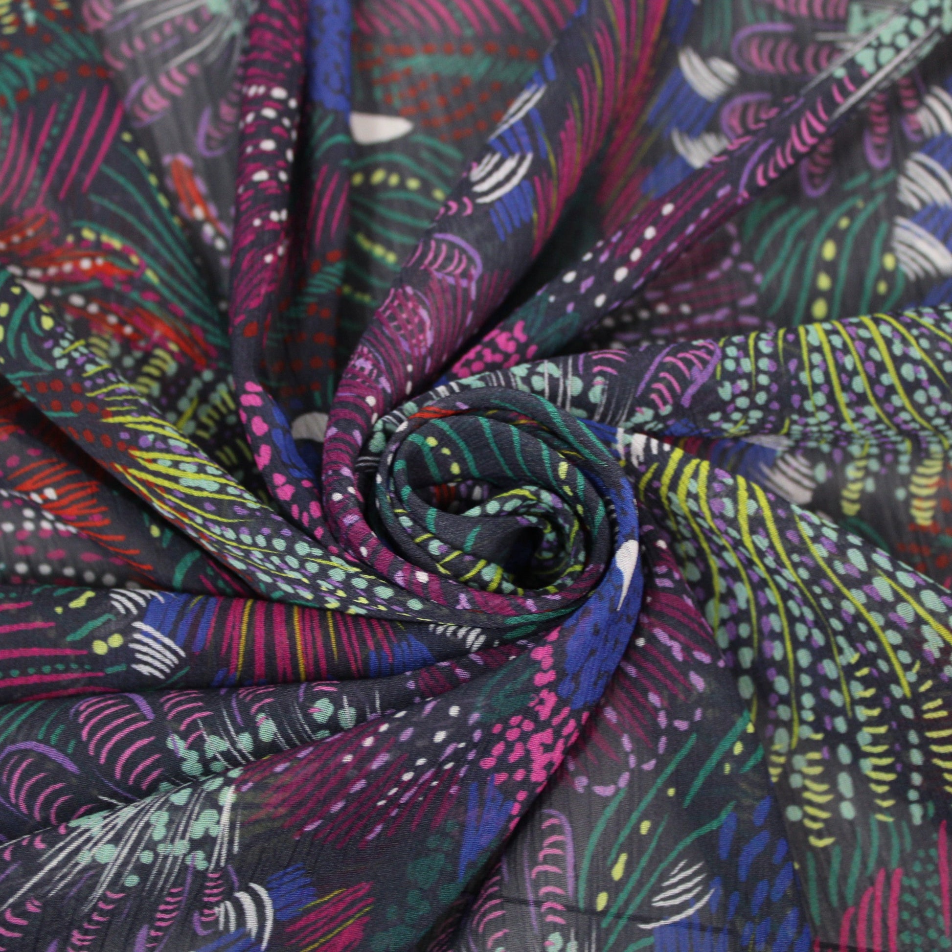Tissu crêpon georgette  - imprimé paons - multicolore - photo 1/6 | So Tissus
