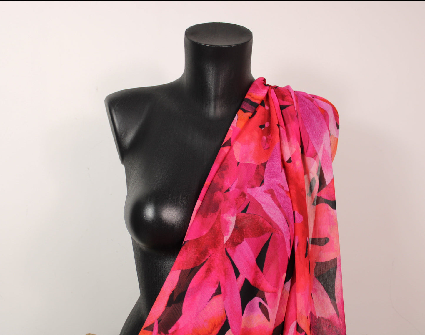 Tissu crêpon georgette  - imprimé grandes fleurs - photo 3/6 | So Tissus