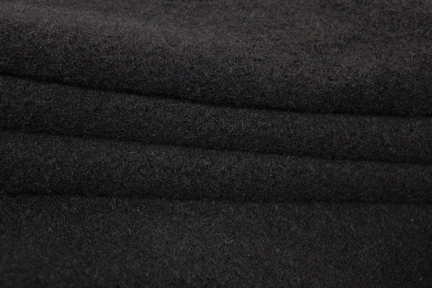 Tissu lainage alpaga duveteux - noir - photo 2/4 | So Tissus