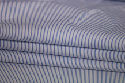 Tissu popeline de coton stretch - à rayures - blanc et bleu - photo 2/5 | So Tissus