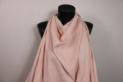 Tissu crêpe envers satin - rose pâle - photo 4/4 | So Tissus